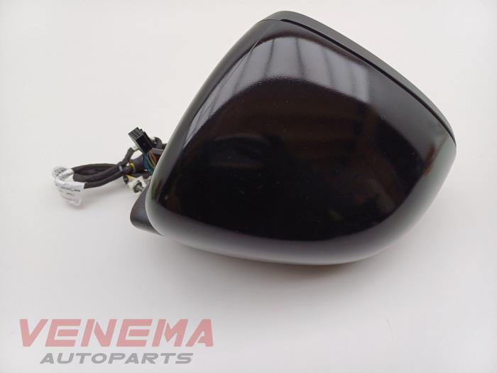 Skärmspegel, vänster från en Mercedes-Benz A (177.0) 1.3 A-180 Turbo 16V 2021