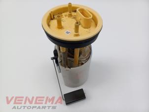 Używane Elektryczna pompa paliwa Seat Ibiza ST (6J8) 1.2 TDI Ecomotive Cena € 39,99 Procedura marży oferowane przez Venema Autoparts