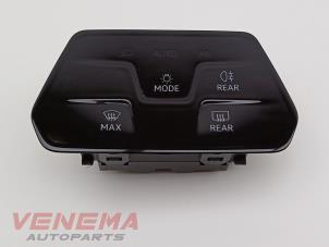 Gebruikte Licht Schakelaar Volkswagen Golf VIII Variant (GC5) 2.0 TDI BlueMotion 16V Prijs € 49,99 Margeregeling aangeboden door Venema Autoparts