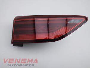 Gebruikte Achterlicht links Volkswagen Golf VIII Variant (GC5) 2.0 TDI BlueMotion 16V Prijs € 89,99 Margeregeling aangeboden door Venema Autoparts