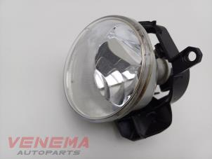 Gebruikte Mistlamp links-voor Peugeot 108 1.0 12V VVT-i Prijs € 24,99 Margeregeling aangeboden door Venema Autoparts