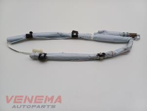 Gebruikte Airbag hemel rechts Peugeot 208 I (CA/CC/CK/CL) 1.4 16V Prijs € 24,99 Margeregeling aangeboden door Venema Autoparts