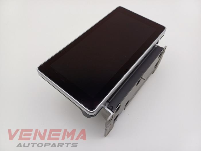 Kontrollenhet, multimediadisplay från en Audi A5 Cabrio (F57/F5E) 3.0 TDI V6 24V Quattro 2017