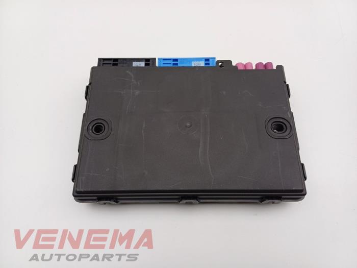 Gateway-modul från en Audi A5 Cabrio (F57/F5E) 3.0 TDI V6 24V Quattro 2017