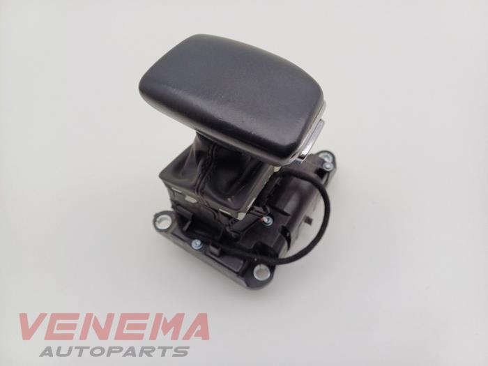 Automatisk växelväljare från en Audi A5 Cabrio (F57/F5E) 3.0 TDI V6 24V Quattro 2017