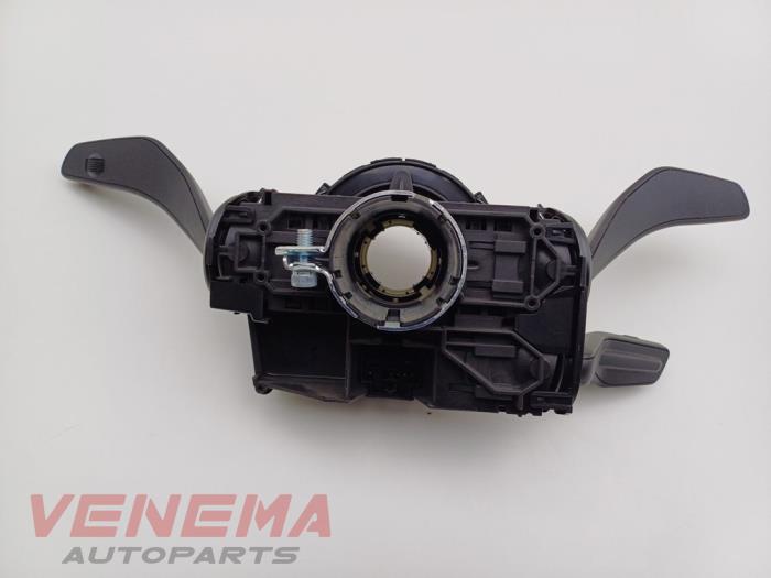 Spak, rattstång från en Audi A5 Cabrio (F57/F5E) 3.0 TDI V6 24V Quattro 2017