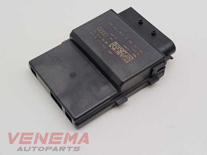 ADM-bränslemodul från en Audi A5 Cabrio (F57/F5E) 3.0 TDI V6 24V Quattro 2017