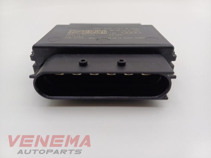 ADM-bränslemodul från en Audi A5 Cabrio (F57/F5E) 3.0 TDI V6 24V Quattro 2017