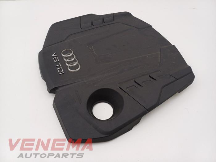 Motorkåpa från en Audi A5 Cabrio (F57/F5E) 3.0 TDI V6 24V Quattro 2017