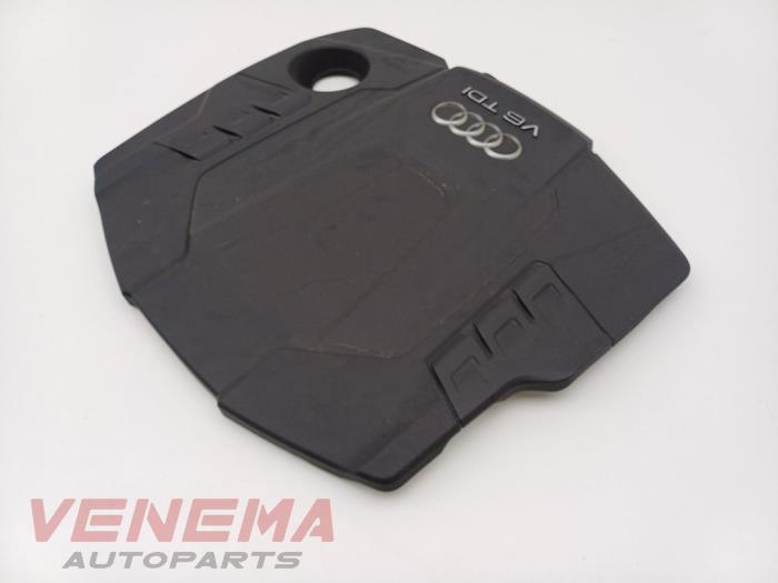 Motorkåpa från en Audi A5 Cabrio (F57/F5E) 3.0 TDI V6 24V Quattro 2017