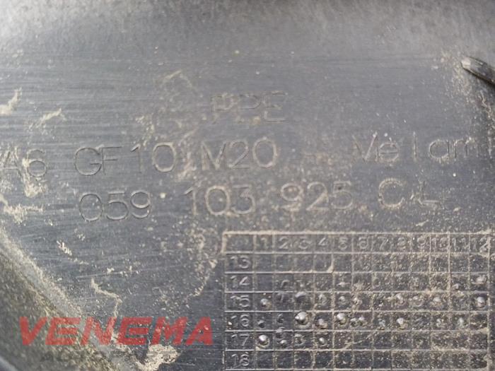 Motorkåpa från en Audi A5 Cabrio (F57/F5E) 3.0 TDI V6 24V Quattro 2017