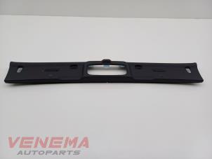 Begagnade Diverse Audi A5 Cabrio (F57/F5E) 3.0 TDI V6 24V Quattro Pris € 39,99 Marginaltabell erbjuds av Venema Autoparts