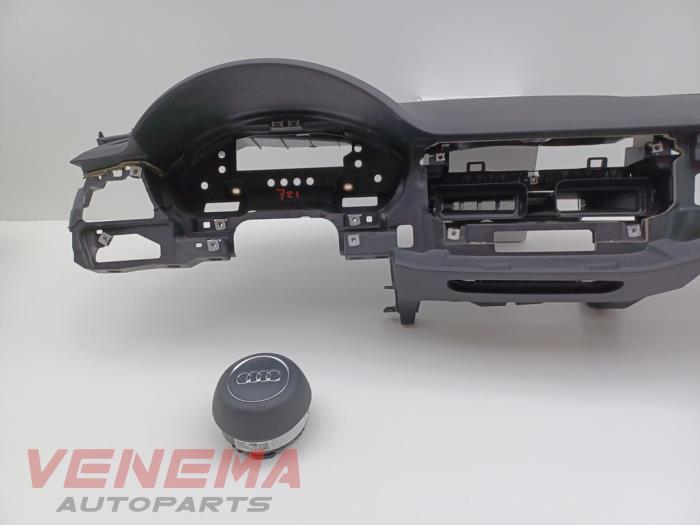 Airbag set + instrumentbräda från en Audi A5 Cabrio (F57/F5E) 3.0 TDI V6 24V Quattro 2017