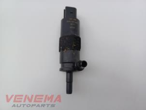 Begagnade Pump, vindrutespolare Audi A5 Cabrio (F57/F5E) 3.0 TDI V6 24V Quattro Pris € 14,99 Marginaltabell erbjuds av Venema Autoparts