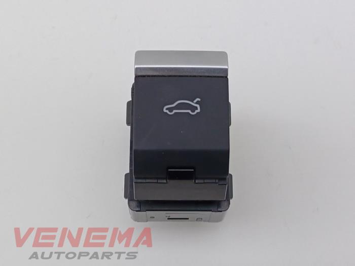 Spak, baklucka från en Audi A5 Cabrio (F57/F5E) 3.0 TDI V6 24V Quattro 2017