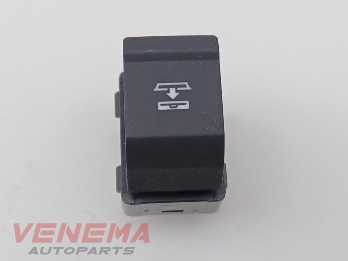 Styrning för cabriolettak från en Audi A5 Cabrio (F57/F5E) 3.0 TDI V6 24V Quattro 2017