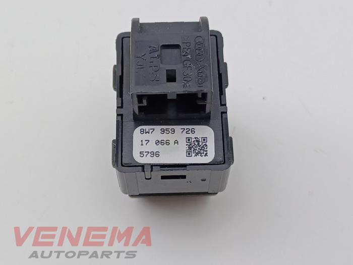 Styrning för cabriolettak från en Audi A5 Cabrio (F57/F5E) 3.0 TDI V6 24V Quattro 2017