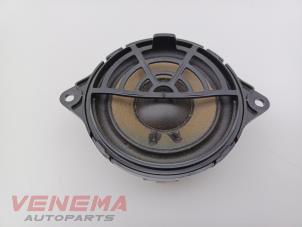 Begagnade Högtalare Audi A5 Cabrio (F57/F5E) 3.0 TDI V6 24V Quattro Pris € 19,99 Marginaltabell erbjuds av Venema Autoparts