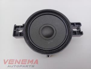 Begagnade Högtalare Audi A5 Cabrio (F57/F5E) 3.0 TDI V6 24V Quattro Pris € 14,99 Marginaltabell erbjuds av Venema Autoparts
