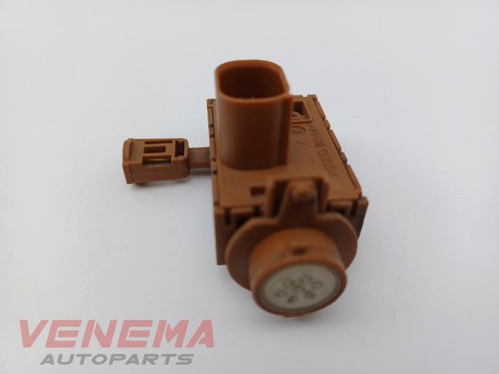 Luftkvalitetssensor från en Audi A5 Cabrio (F57/F5E) 3.0 TDI V6 24V Quattro 2017