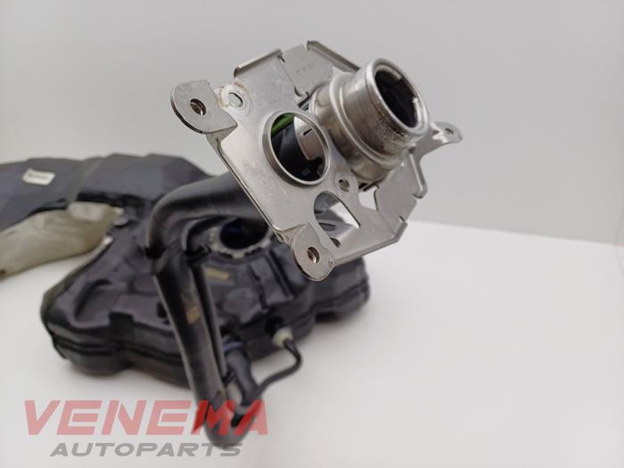 Tank från en Audi A5 Cabrio (F57/F5E) 3.0 TDI V6 24V Quattro 2017