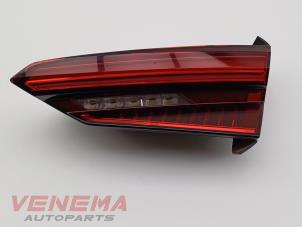 Begagnade Baklykta, höger Audi A5 Cabrio (F57/F5E) 3.0 TDI V6 24V Quattro Pris € 99,99 Marginaltabell erbjuds av Venema Autoparts