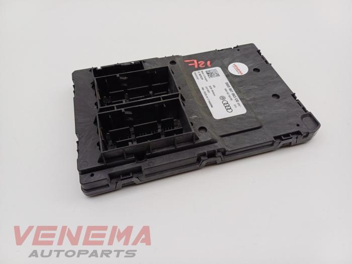 Dator , karosskontroll (BCM) från en Audi A5 Cabrio (F57/F5E) 3.0 TDI V6 24V Quattro 2017