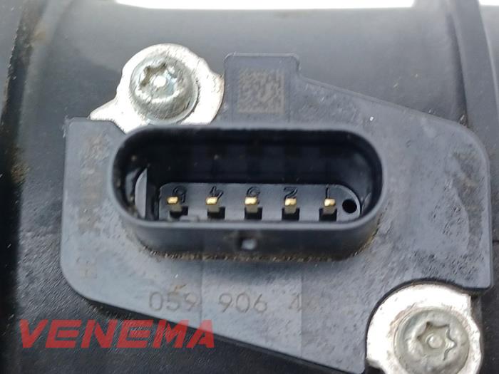 Luftmassemätare från en Audi A5 Cabrio (F57/F5E) 3.0 TDI V6 24V Quattro 2017