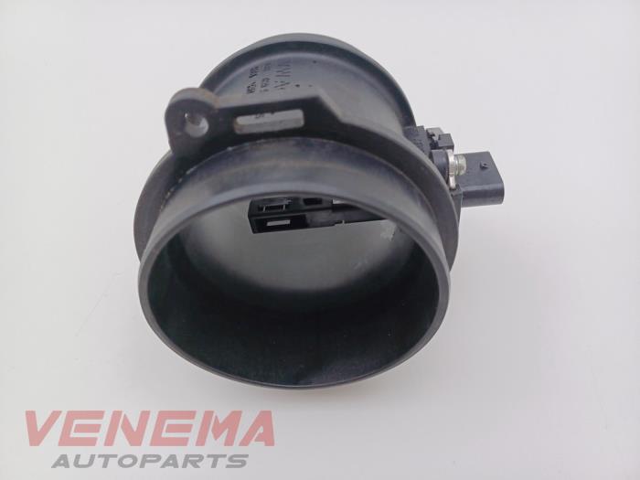 Luftmassemätare från en Audi A5 Cabrio (F57/F5E) 3.0 TDI V6 24V Quattro 2017