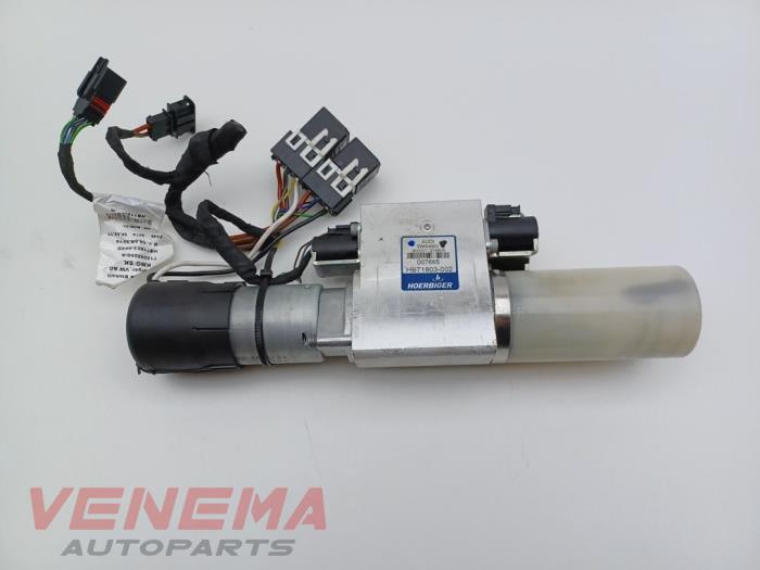 Cabrioletmotor från en Audi A5 Cabrio (F57/F5E) 3.0 TDI V6 24V Quattro 2017