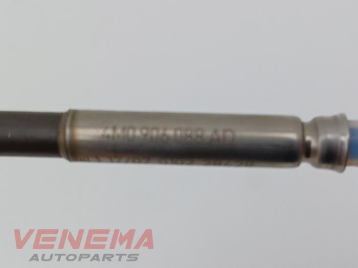 Avgastemperatursensor från en Audi A5 Cabrio (F57/F5E) 3.0 TDI V6 24V Quattro 2017