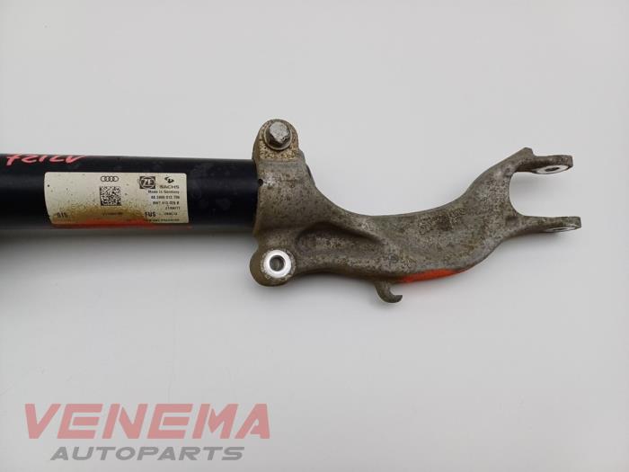 Stötdämparstång, vänster fram från en Audi A5 Cabrio (F57/F5E) 3.0 TDI V6 24V Quattro 2017
