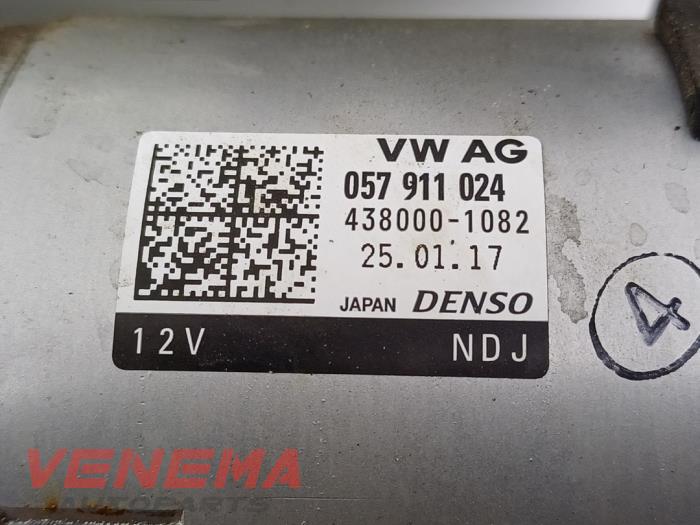 Startmotor från en Audi A5 Cabrio (F57/F5E) 3.0 TDI V6 24V Quattro 2017