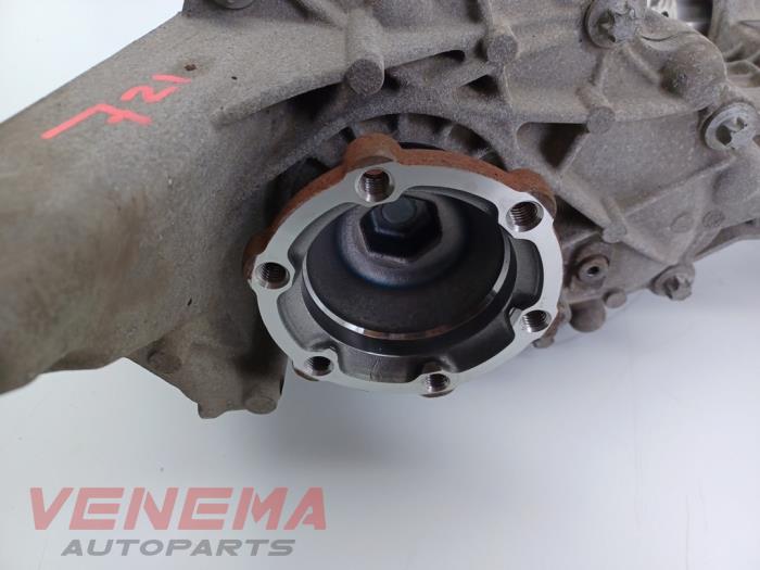 Bakre differential från en Audi A5 Cabrio (F57/F5E) 3.0 TDI V6 24V Quattro 2017