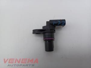 Begagnade Kamaxelsensor Skoda Karoq 1.0 TSI 12V Pris € 9,99 Marginaltabell erbjuds av Venema Autoparts