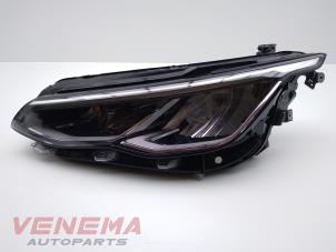 Gebruikte Koplamp links Volkswagen Golf VIII (CD1) 1.0 eTSI 12V Prijs € 299,99 Margeregeling aangeboden door Venema Autoparts