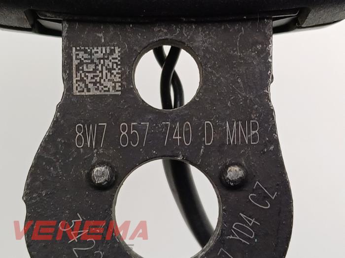 Bakre bältesspänne, höger från en Audi A5 Cabrio (F57/F5E) 3.0 TDI V6 24V Quattro 2017