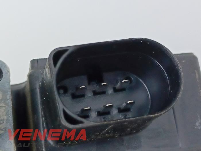 Fönstermekanism, 2-dörrars, höger bak från en Audi A5 Cabrio (F57/F5E) 3.0 TDI V6 24V Quattro 2017