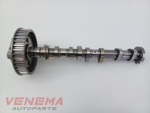 Begagnade Kamaxel Peugeot 208 I (CA/CC/CK/CL) 1.2 12V e-THP PureTech 110 Pris € 149,99 Marginaltabell erbjuds av Venema Autoparts