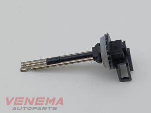 Begagnade Innetemperatursensor Audi A5 Cabrio (F57/F5E) 3.0 TDI V6 24V Quattro Pris € 9,99 Marginaltabell erbjuds av Venema Autoparts