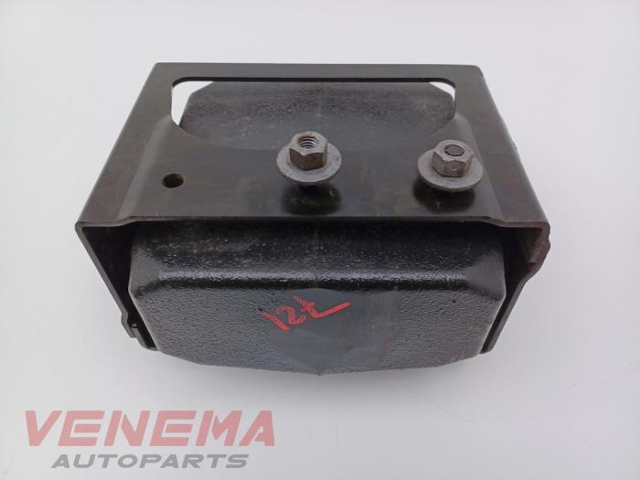 Vibrationsdämpare från en Audi A5 Cabrio (F57/F5E) 3.0 TDI V6 24V Quattro 2017