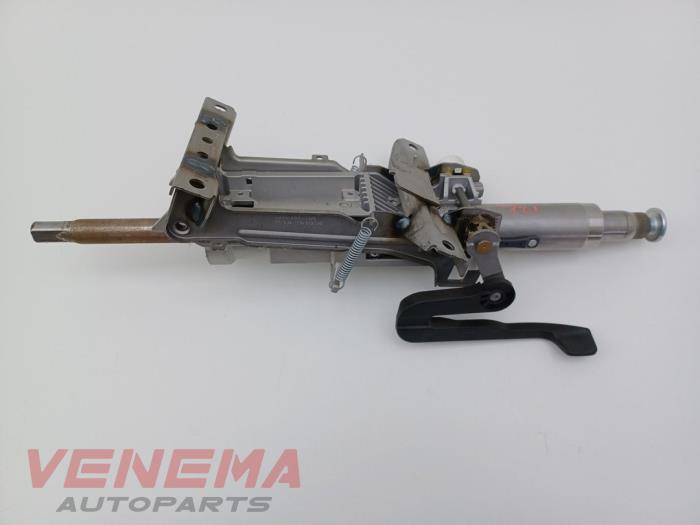 Rattstångshölje från en Audi A5 Cabrio (F57/F5E) 3.0 TDI V6 24V Quattro 2017