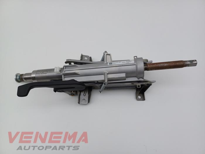 Rattstångshölje från en Audi A5 Cabrio (F57/F5E) 3.0 TDI V6 24V Quattro 2017