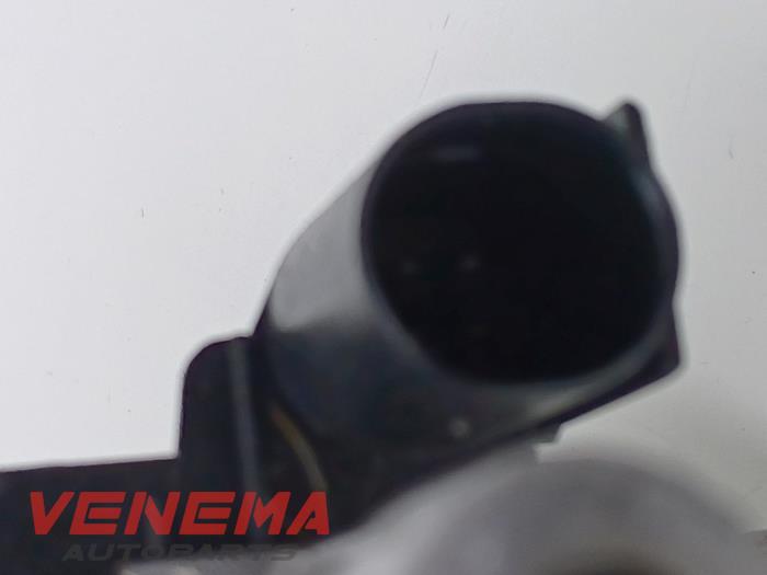 Huvudcylinder från en Audi A5 Cabrio (F57/F5E) 3.0 TDI V6 24V Quattro 2017