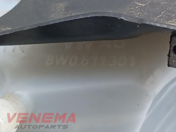 Huvudcylinder från en Audi A5 Cabrio (F57/F5E) 3.0 TDI V6 24V Quattro 2017