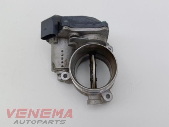 Spjällhus från en Audi A5 Cabrio (F57/F5E) 3.0 TDI V6 24V Quattro 2017