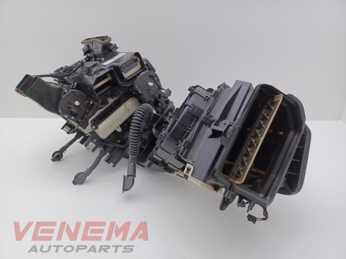 Värmarhus från en Audi A5 Cabrio (F57/F5E) 3.0 TDI V6 24V Quattro 2017