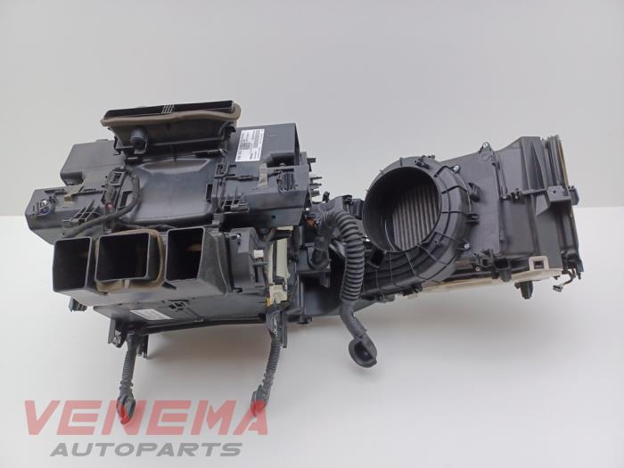 Värmarhus från en Audi A5 Cabrio (F57/F5E) 3.0 TDI V6 24V Quattro 2017