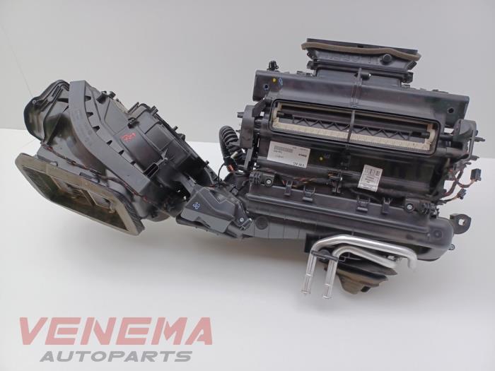 Värmarhus från en Audi A5 Cabrio (F57/F5E) 3.0 TDI V6 24V Quattro 2017