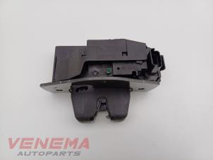 Gebruikte Achterklep Slotmechaniek Opel Grandland (X) 1.2 Turbo 12V Prijs € 29,99 Margeregeling aangeboden door Venema Autoparts